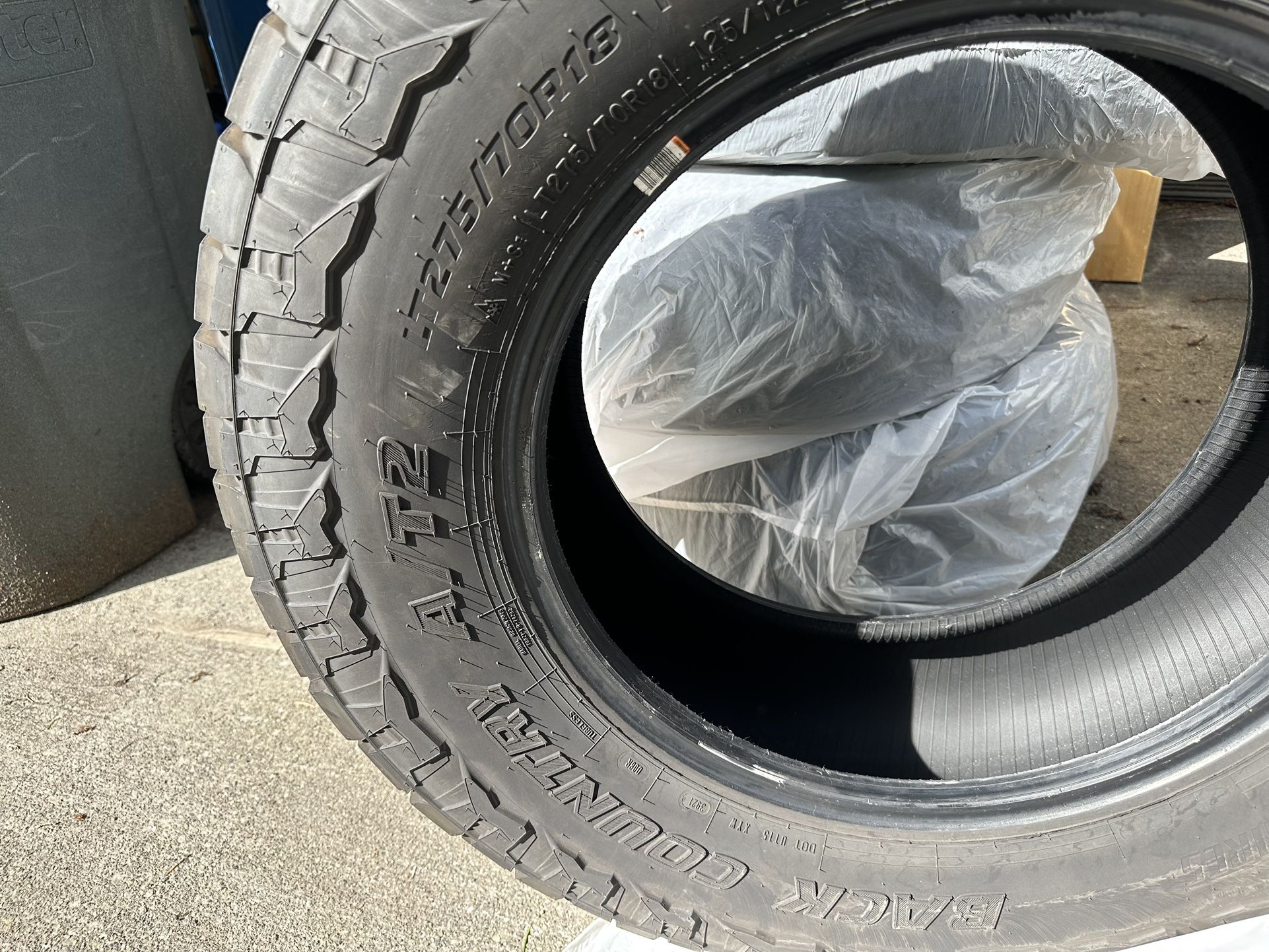 275/75/R18 Back Country AT2 Tires (33”) for Sale in Renton, WA OfferUp