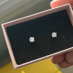 .925 Silver VVS Moissanite Earrings *Price Negotiable*