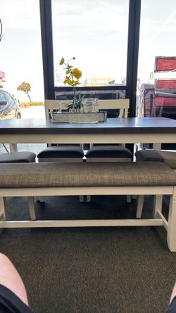 Dining set