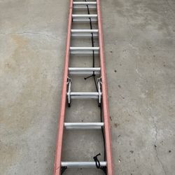 Werner Fiberglass 20’ Extension Ladder 