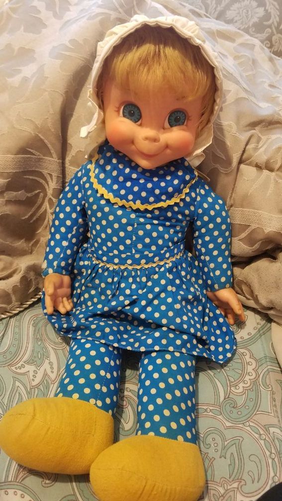 1967 Mrs.Beasley doll with bonnet & apron!!!