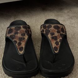 Skechers Black and Leopard Print Women's Sandals with rhinestone details. Size 7