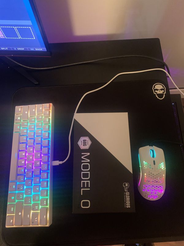 glorious model o mouse pad