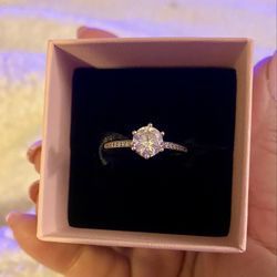 Pandora Ring