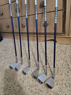 Bridgestone iron set