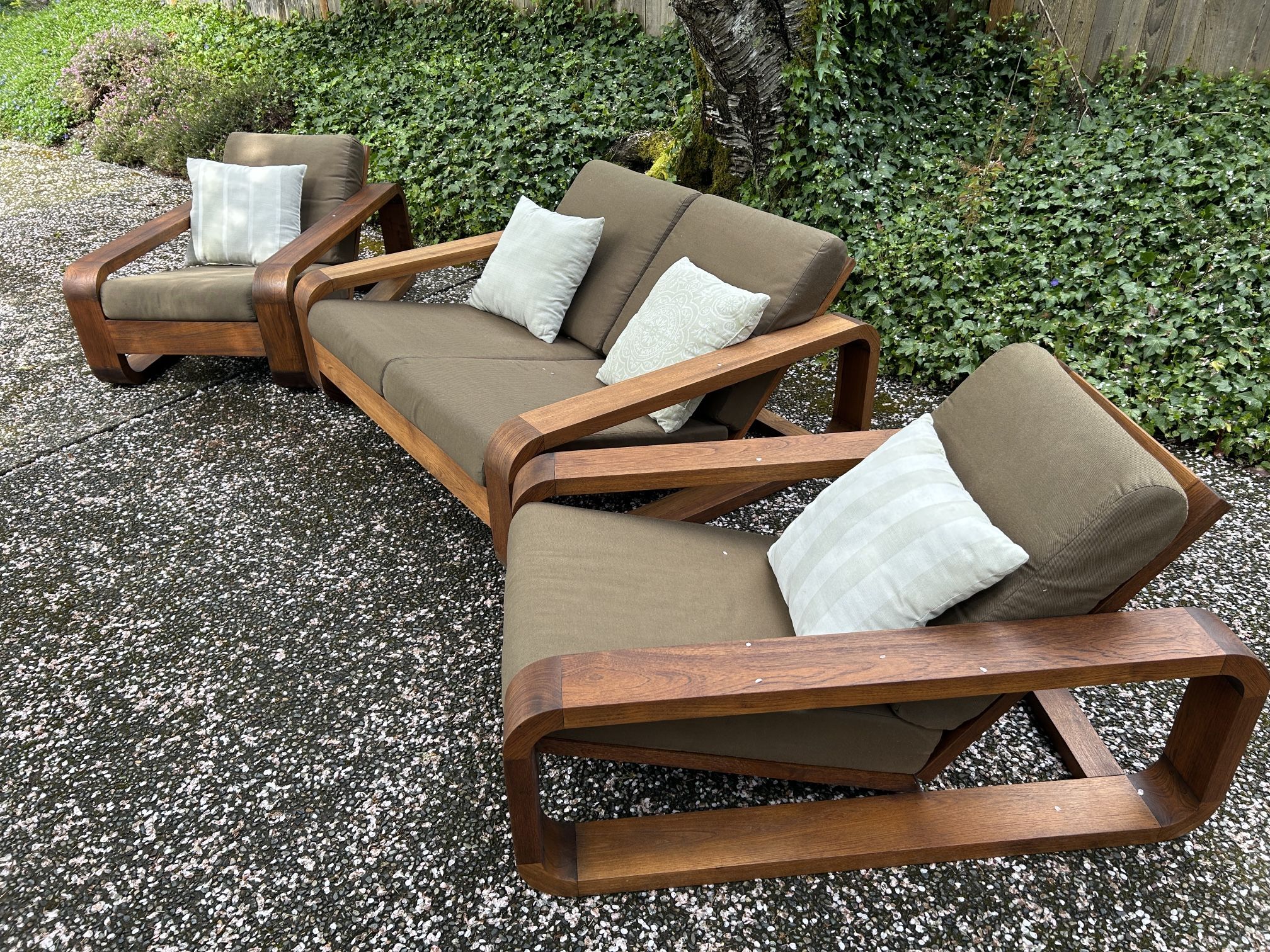 Perfect Patio Set