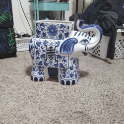 Elephant Statue 