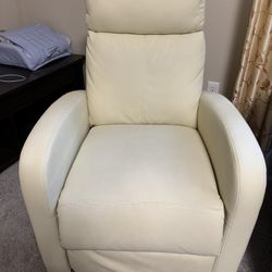 Recliner Chairs