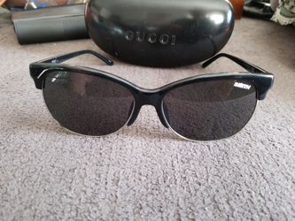 SMITH SUNGLASSES. $45