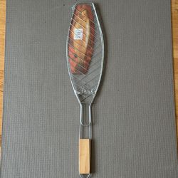 Brand New BBQ Fish Grill Basket with Wooden Handle
