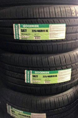 225 40 19 TIRES NEW