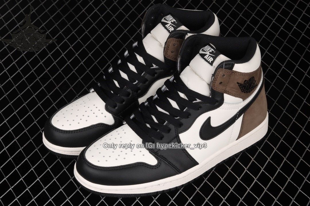 Jordan 1 Retro High Dark Mocha 76 Never Used