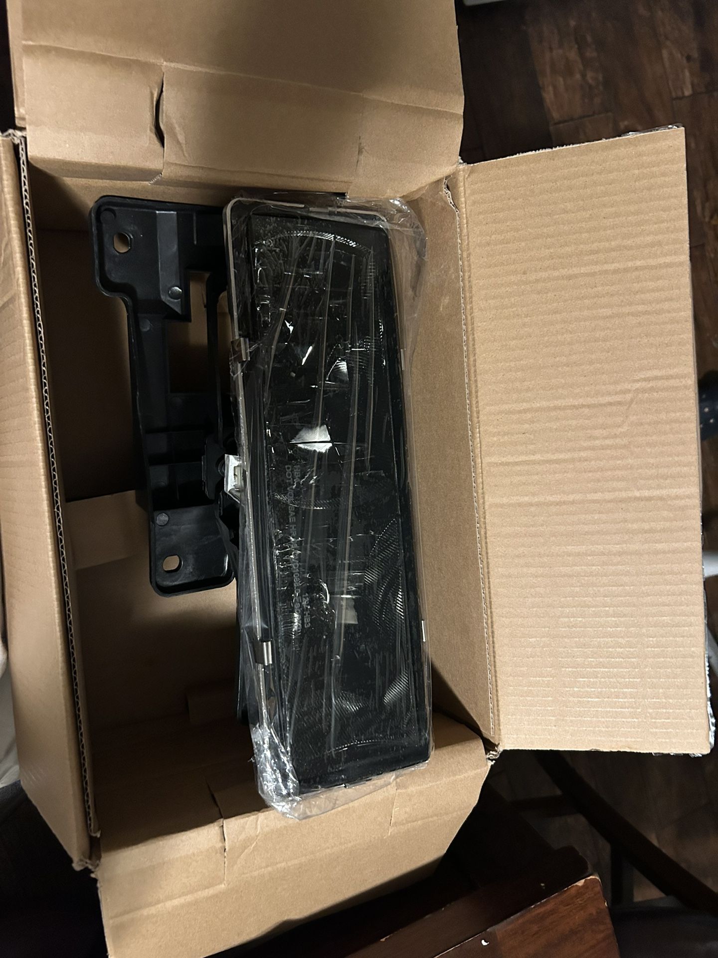 94-98 GMC HEADLIGHTS SET