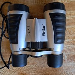 Binoculars 4x30 neckband