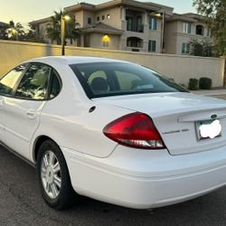 2006 Ford Taurus