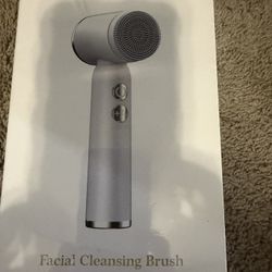 Facial Cleansing Brush 