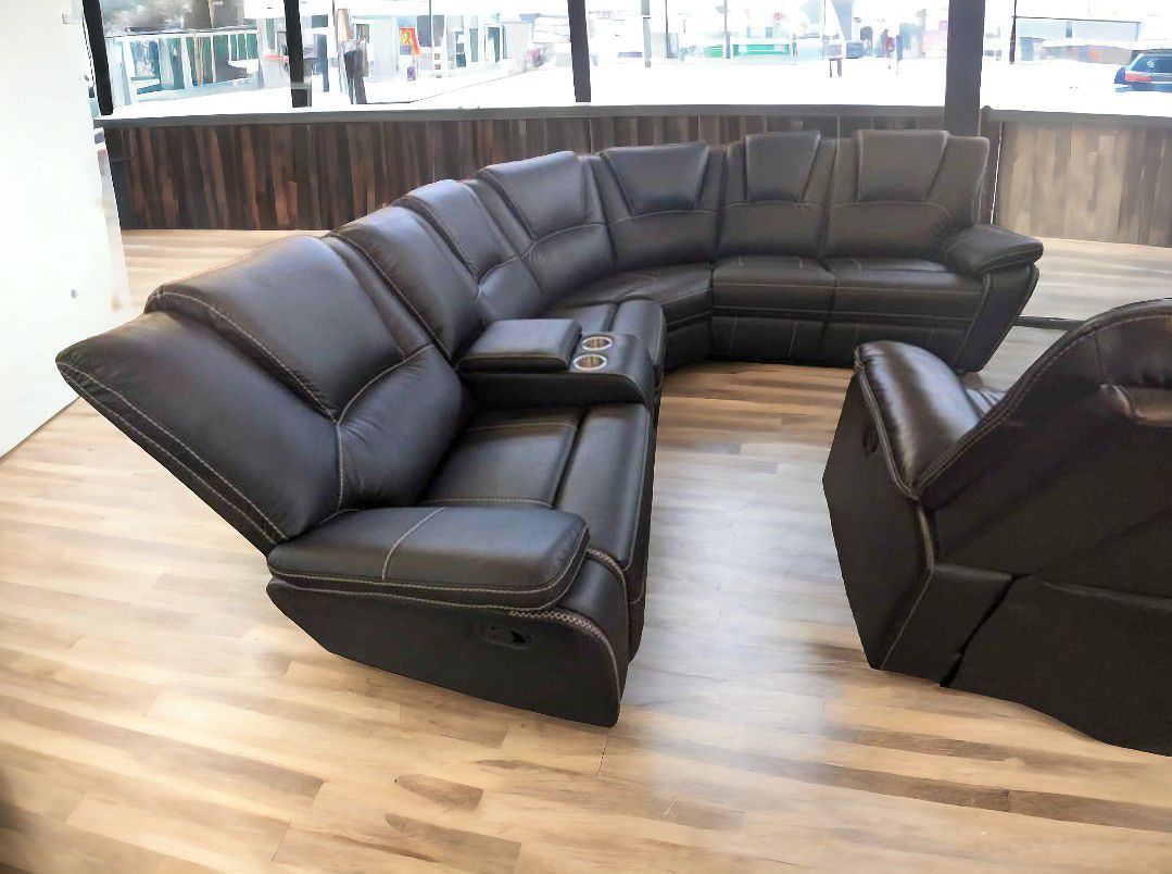 Curved Design Reclining Black Sectional Couch Set With Center Console ⭐$39 Down Payment with Financing ⭐ 90 Days same as cash