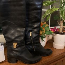 Michael Kors Woman Boot 