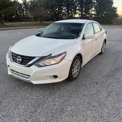 2017 Nissan Altima 