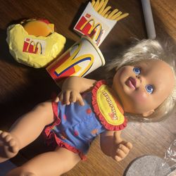 Vintage McDonaldsland HASBRO Happy Meal Girl Doll And Accessories