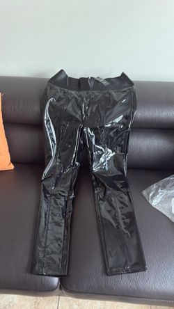 Bebe - high waist waistband shiny vegan leather legging