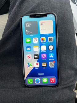 Apple iPhone XR - 64 GB - Black (Unlocked)