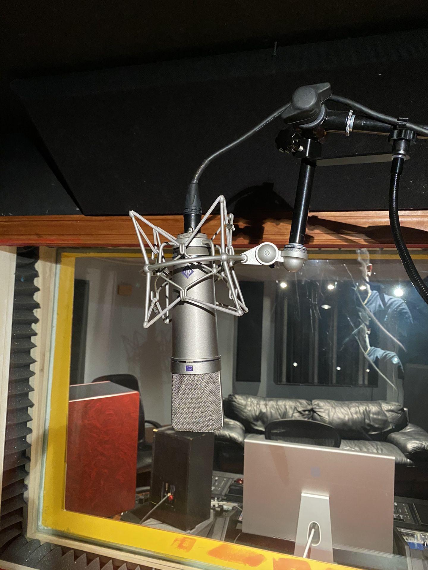 Neumann u87