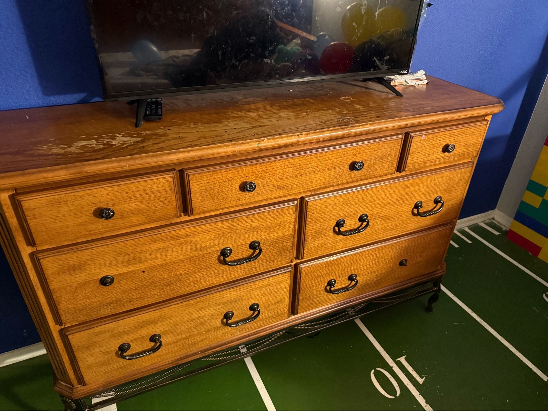 Dresser