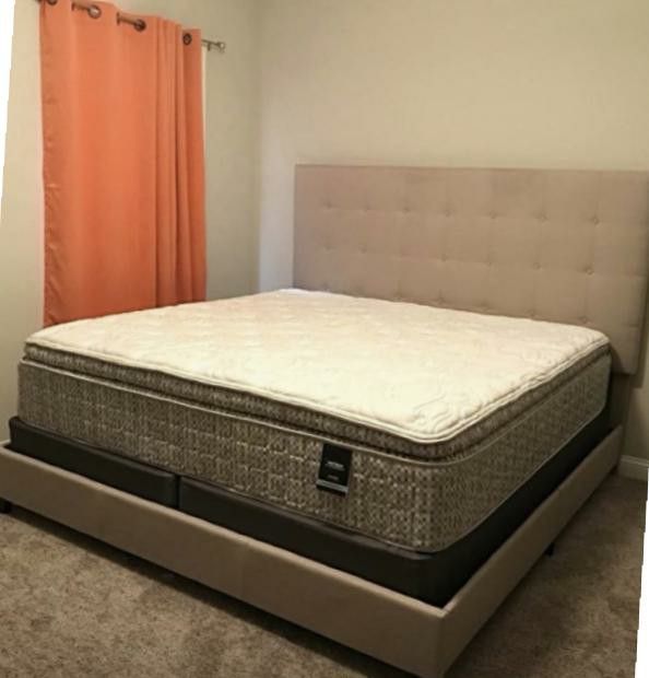 New Queen Mattress Must Sell !