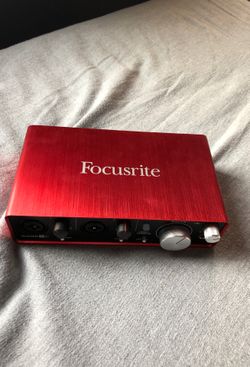 Focusrite audio interface XLR cable phantom power supply
