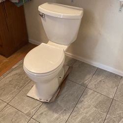 American Standard Soft Close Toilet