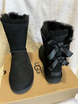 UGG New Women’s Size 6  Bailey Bow ll Black Authentic 100%