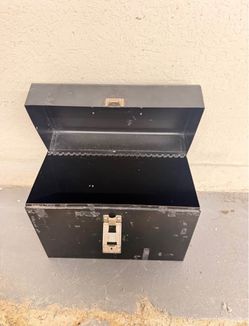 Vintage Black Metal Tool Box – $20