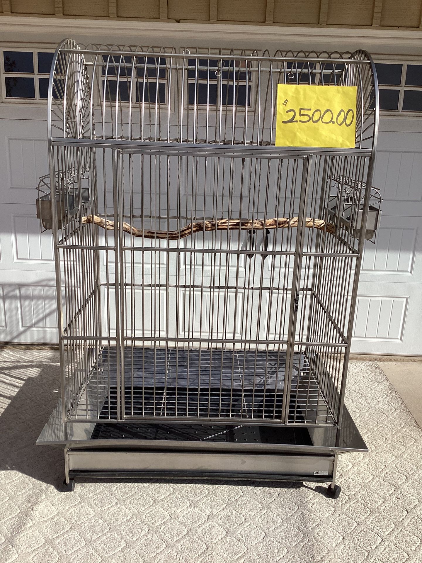 Parrot / Macaw / Stainless Steel Cage / Animal Environments