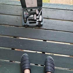 Taladro Nuevo Con Sus Dos Baterias En 65 Dolares 