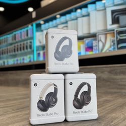 Beats Studio Pro * Payment Plans Available / Planes De Pagos Disponibles * 