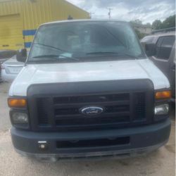 2010 Ford E-250