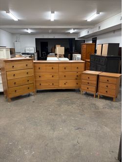 Full Walker Edison Mid Century Modern Style Dresser, Chest, & 2 Nightstands