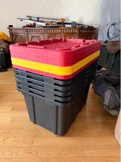 6 Storage Tote bins 27 gal