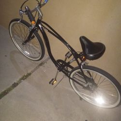 Schwinn Beach Cruiser