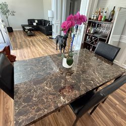 Dining room table