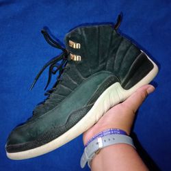 Men's Size 11 Air Jordan 12 Retro Reverse Taxi 