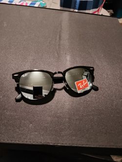 Ray-Ban Sunglasses 