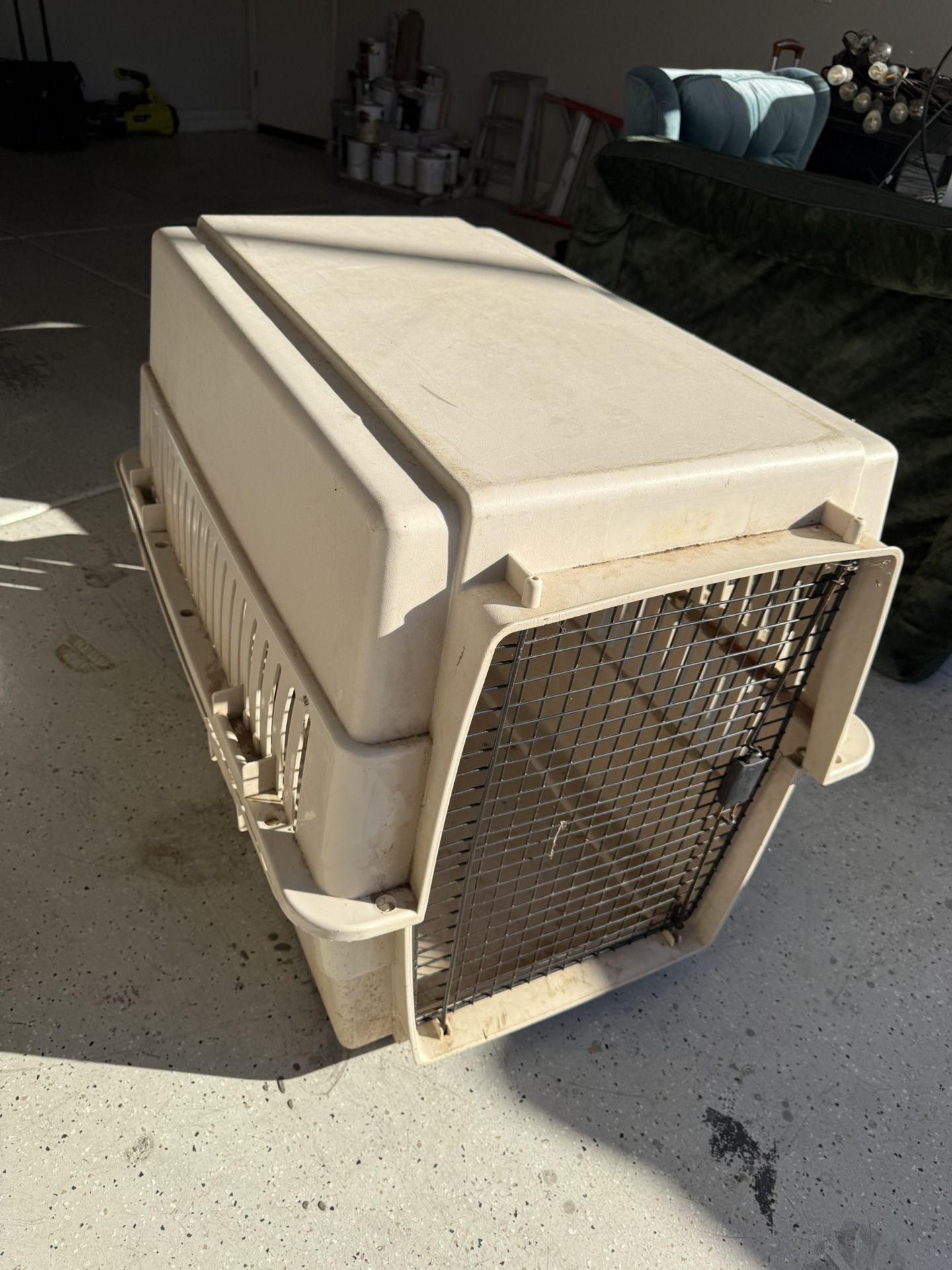 Large Dog Kennel