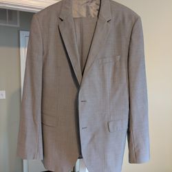 Hugo Boss Super 120 Suit, 44R Jacket, 36x34 Pants, Grey