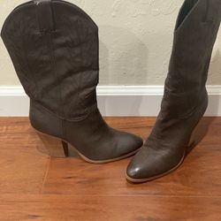Women’s Boots by Miranda Lambert - Size 9.5