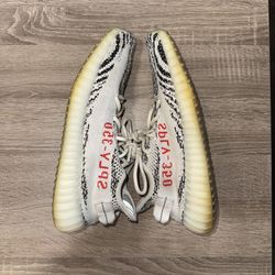 Adidas Yeezy 350 Boost V2 Zebra Size 9