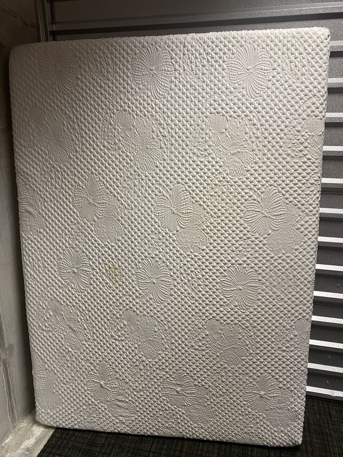 Queen Size Mattress