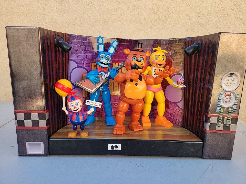  Five Nights At Freddy’s On Stage Light Up Popcorn Bucket is a unique and exclusive