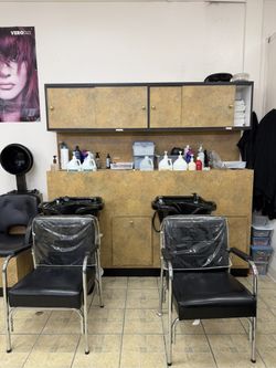 Salon Back Bar Cabinet – Storage Station for Hair Salon